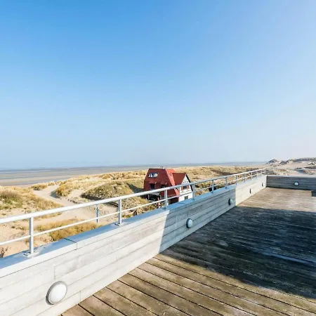 Sea Rumor 201p With Unique Sea View In Koksijde